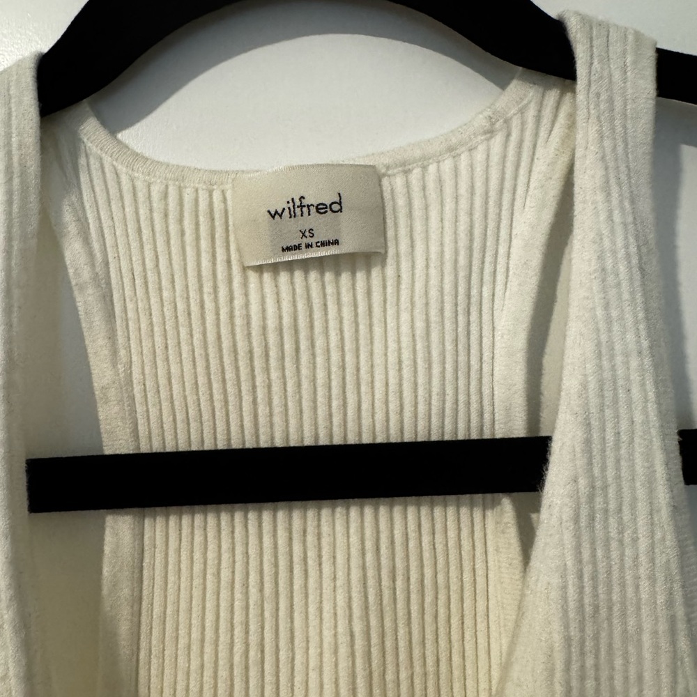 Aritzia Ribbed Button-Down Tank Top - image 2